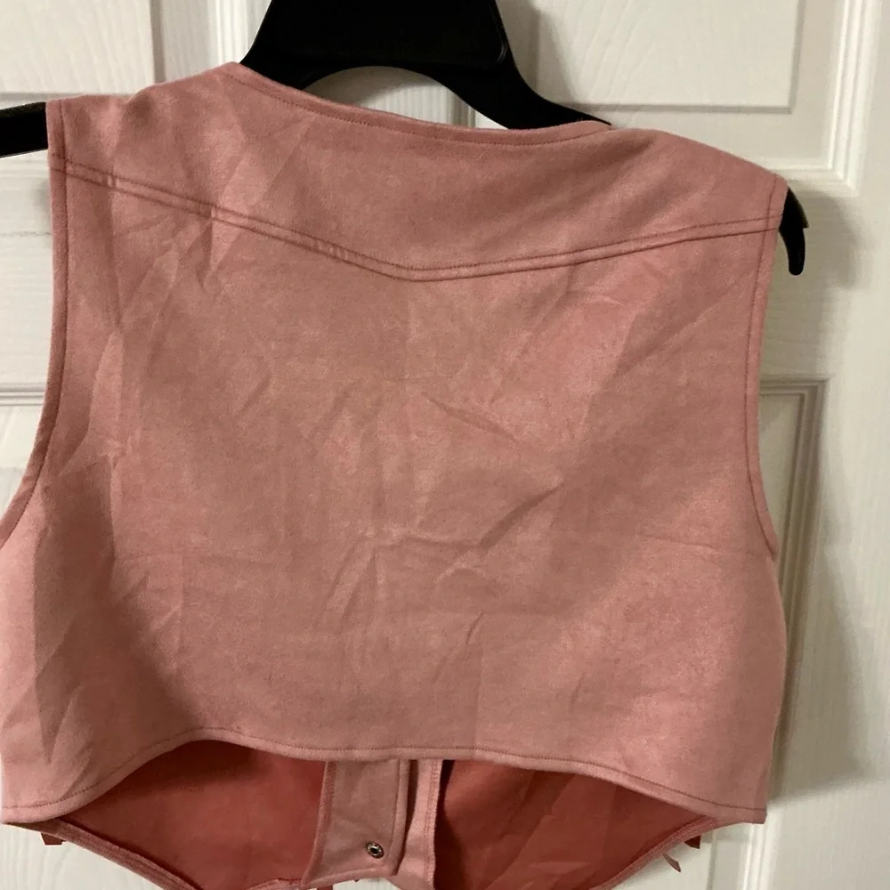 Fringed Suede Vest in Pink - Picture 4 of 5